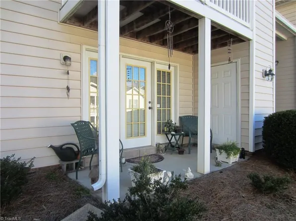 7119 W Friendly Ave APT C, Greensboro, NC 27410