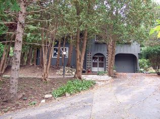 111 Loxwood St, Worcester, MA 01604