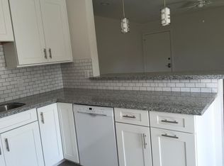 386 Rochester St, Costa Mesa, CA 92627