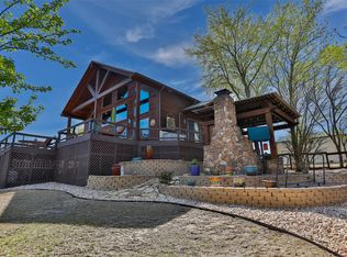 229 Southside Dr, Gainesville, TX 76240