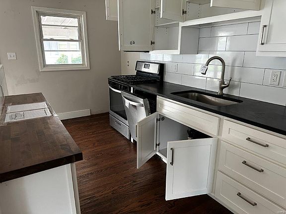 4th image of 9601 Miriam Ave
