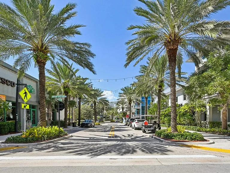 ARIUM at Pompano Beach — Photo 19