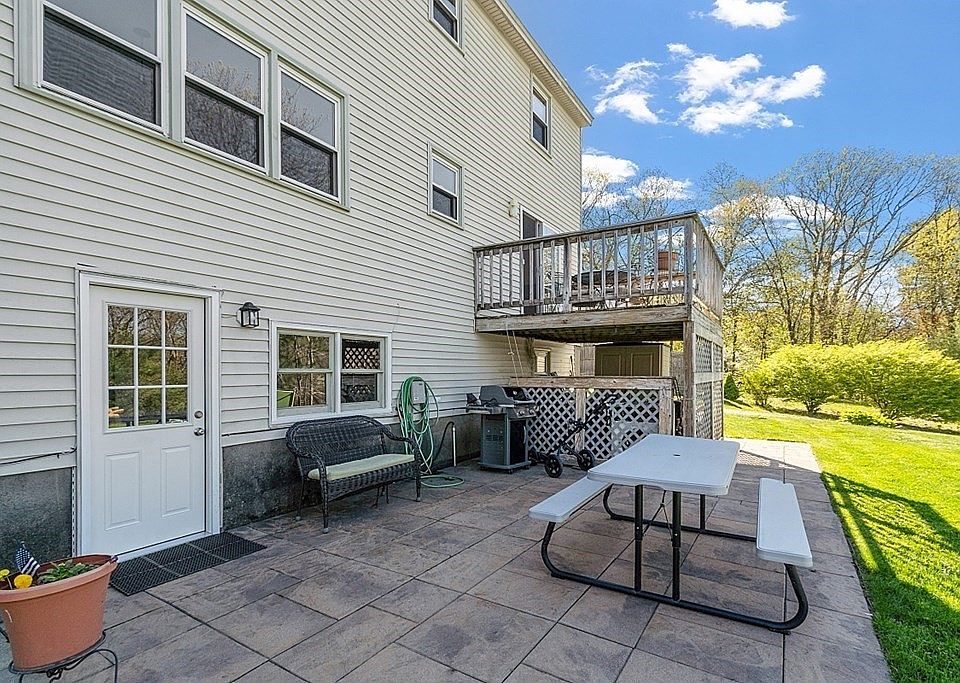 135 Old Westford Rd Chelmsford, MA, 01824 Apartments for Rent Zillow