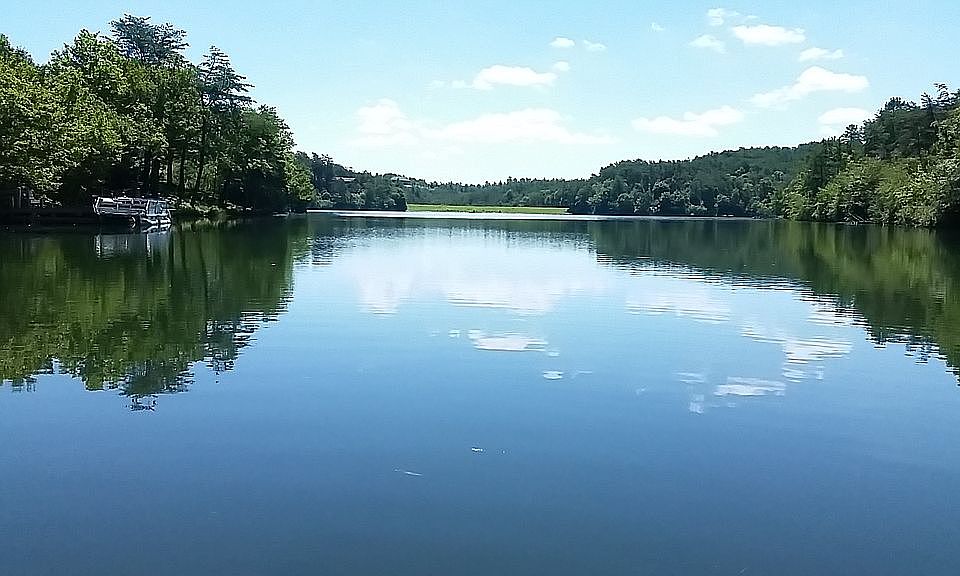 Dam view from your dock!
