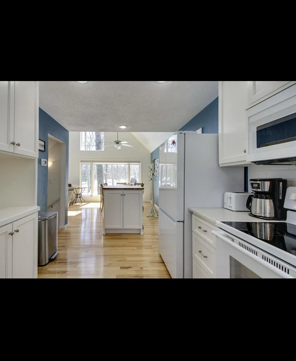 3 bed, 1867 sqft, $2,100 — Photo 4