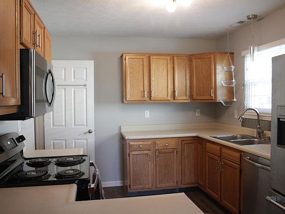 2nd image of 1612 Cherrywood Ct
