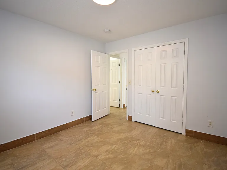 205 Lasalle Way — Photo 20