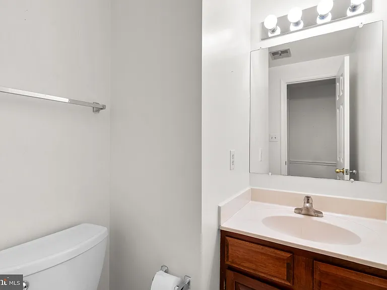 11017 Cedarwood Dr — Photo 29