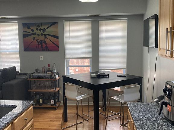 5th image of 4419 N Lawndale Ave APT 1A