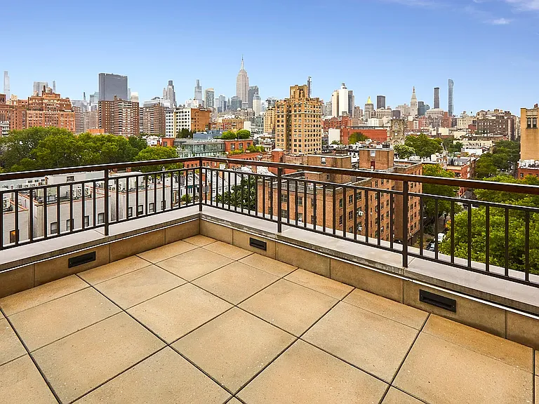 428 W 19th St #10A — Photo 20
