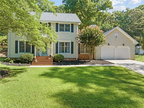 3957 Hardy Rd, Gainesville, GA 30506