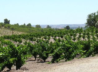 1655 Adelaida Rd, Adelaide, CA 93446