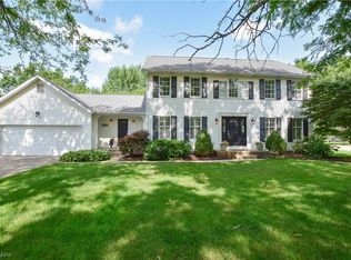 4821 Bridlewood Cir NE, Canton, OH