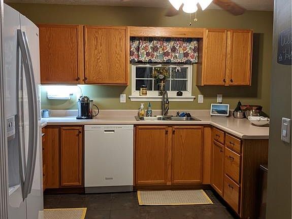 4th image of 231 Brewer Dr