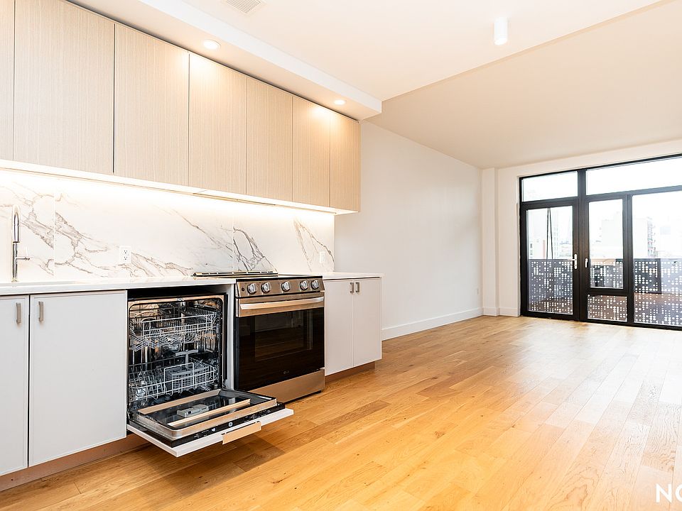 1st image of 38-38 32nd St #508