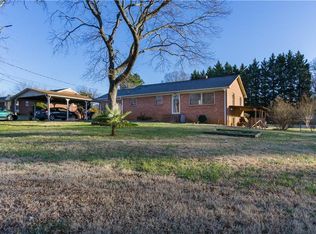 1704 Mangum St, Winston Salem, NC 27127