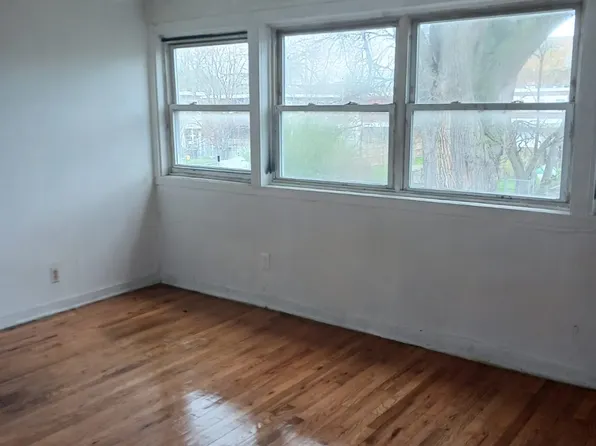 59 E 37th Pl, Chicago, IL 60653