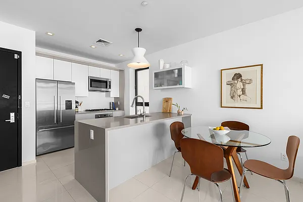 Rented by Compass | media 2