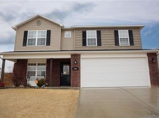 801 SW Loudon Dr, Bentonville, AR 72712