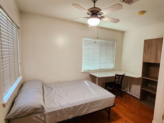 2nd image of 4917 Temple City Blvd
