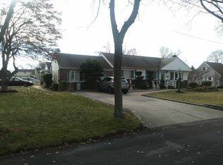 1339 1st St, West Babylon, NY 11704