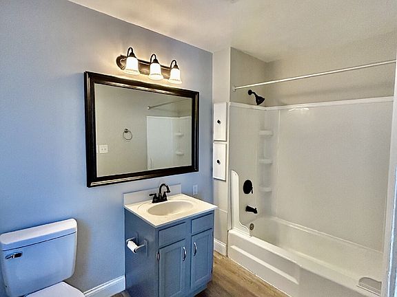 5th image of 103 Barnhardt Cir #19