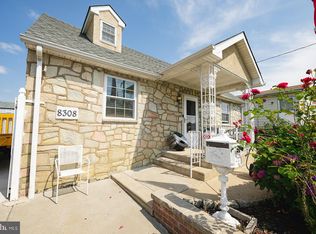 8308 Algon Ave, Philadelphia, PA 19152
