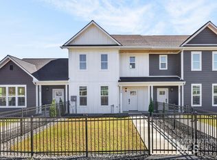 1198 Edington, Moscow, ID 83843