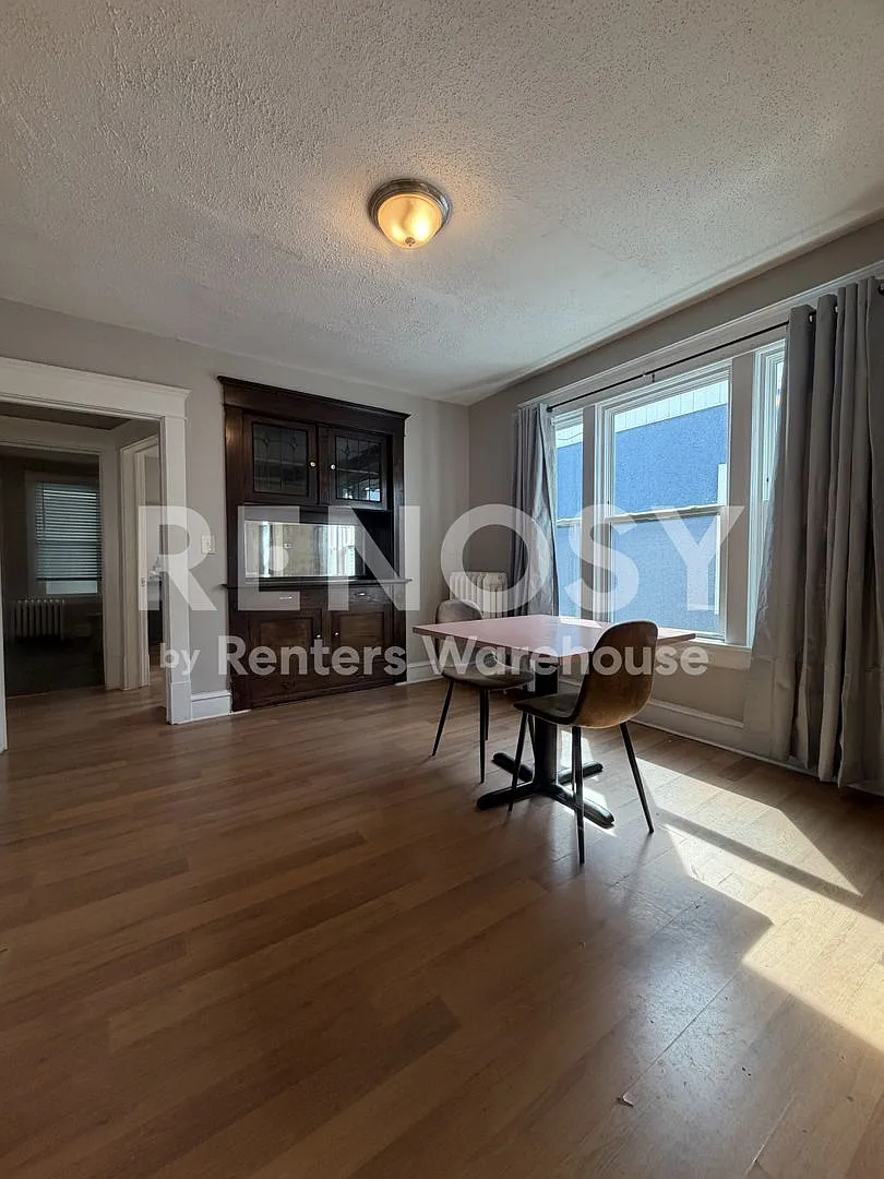 Available Now 1 Bedroom 1 Bath Condo in Minneapolis — Photo 4