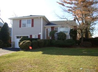 2682 Saw Mill Rd, Bellmore, NY 11710