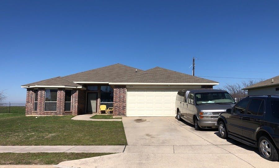 1st image of 270 Alden Dr