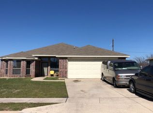 270 Alden Dr, Fort Worth, TX 76134