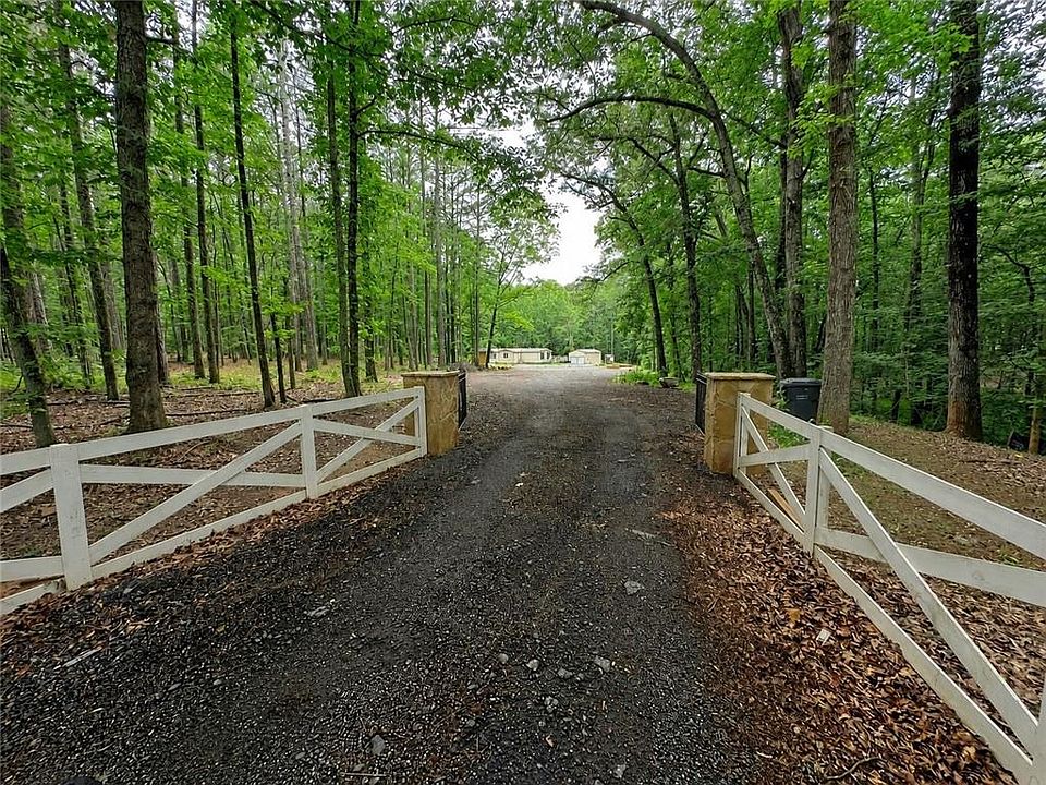 1st image of 283 Brown Bridge Rd #2
