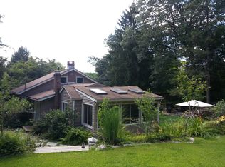 434 E Boyds Rd, Kent Lakes, NY 10512