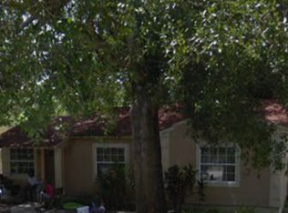 1904 E Shadowlawn Ave, Tampa, FL 33610