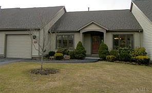 1st image of 862 Heritage Hills Drive #B