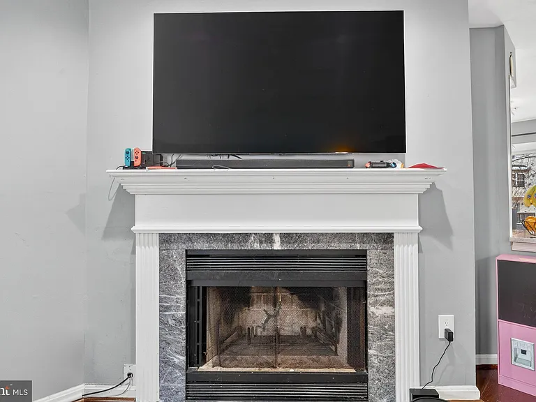 3818 Early Glow Ln — Photo 13