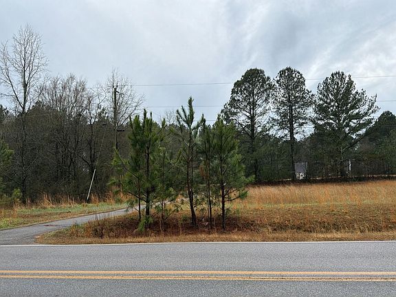2nd image of 1941 Beaver Dam Rd