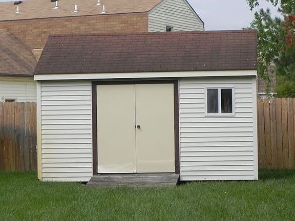 4th image of 904 Nugent Dr