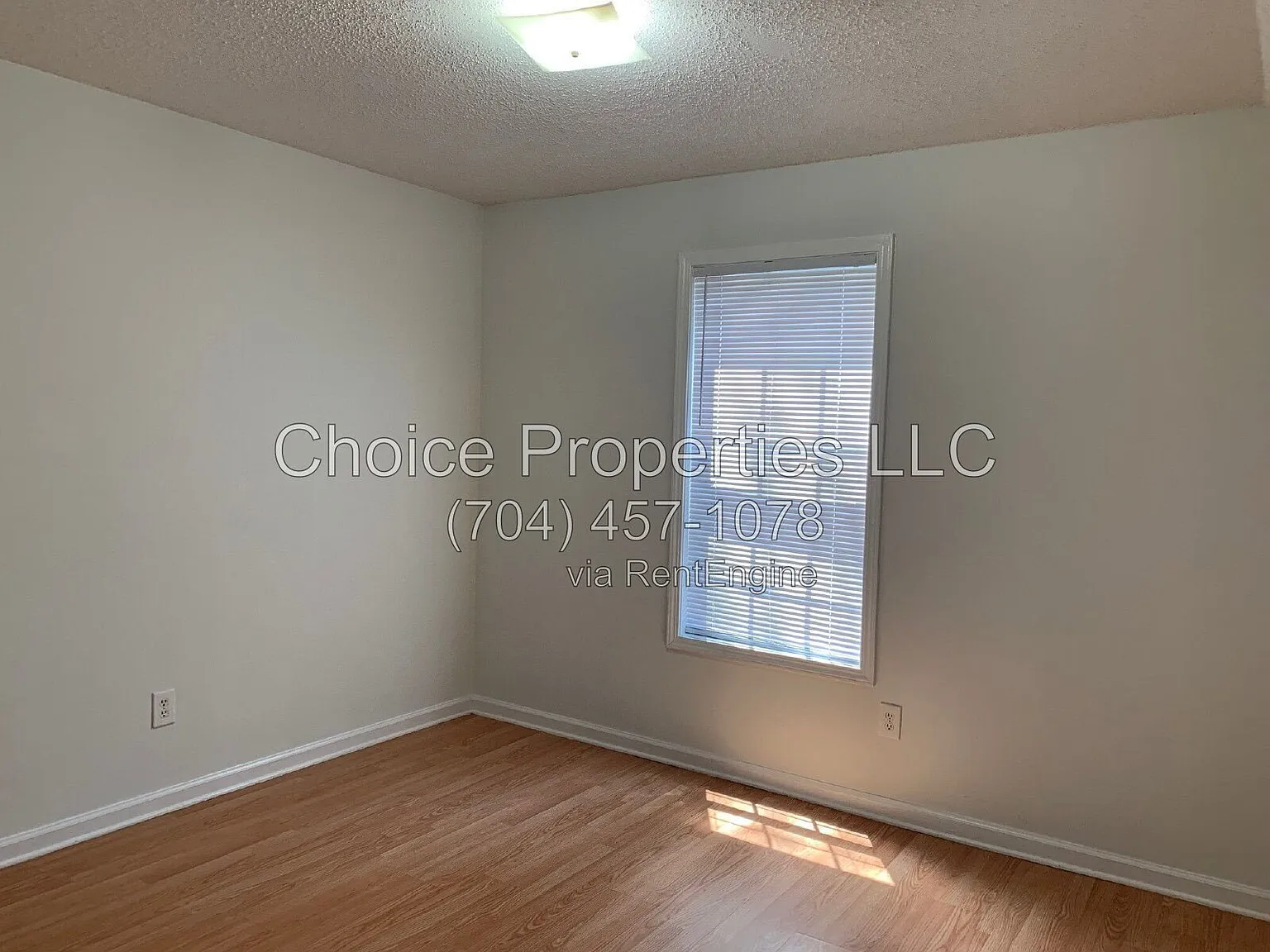 2 bed, 1.0 bath, 780 sqft, $1,025 — Photo 2
