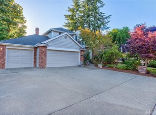 8516 218th St SW, Edmonds, WA 98026