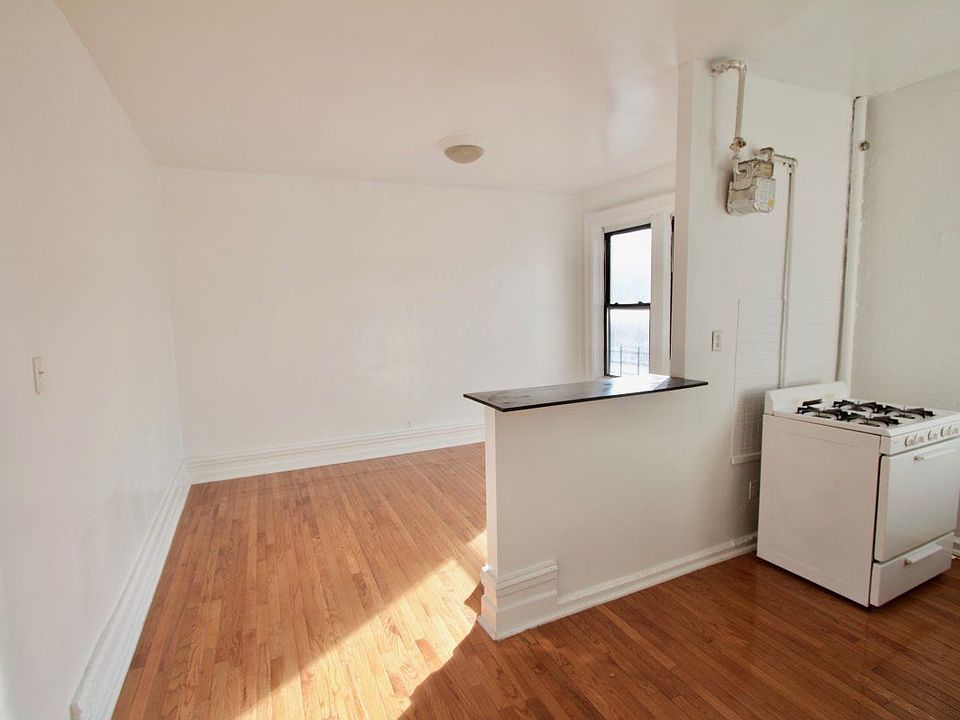 1st image of 33 Vermilyea Ave APT 5C