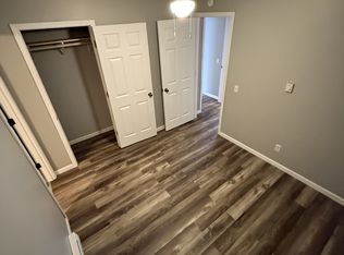 25515 Nugget Dr #1, Lebanon, MO 65536