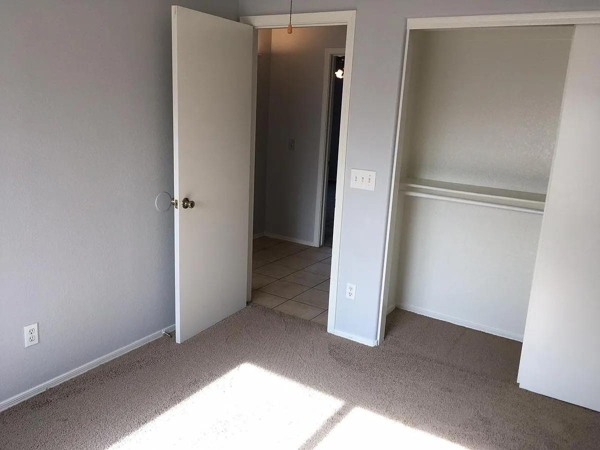 Building Photo - 8728 W Corky Obrien Dr