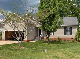 101 Braxberry Way, Holly Springs, NC 27540