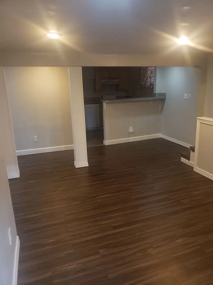 Cute 2 bedroom — Photo 1
