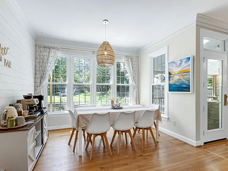 2711 Ashland Dr — Photo 20