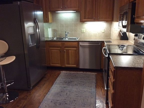 5th image of 3733 W End Ave APT 202