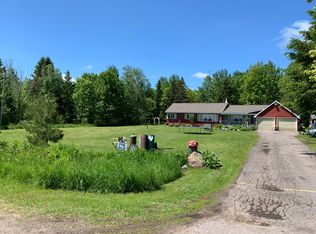 58900 Riverside Dr #2, Sault Sainte Marie, MI 49783