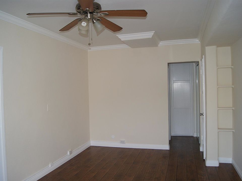 1st image of 2709 Santa Monica Blvd APT 2